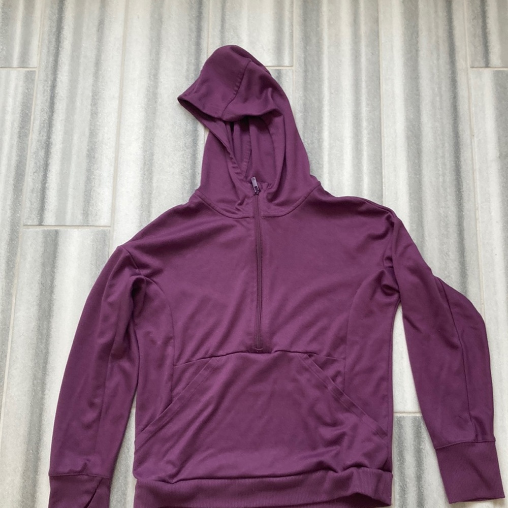 Girls L (10/12) lightweight purple hooded sweatshirt, half zip, pockets